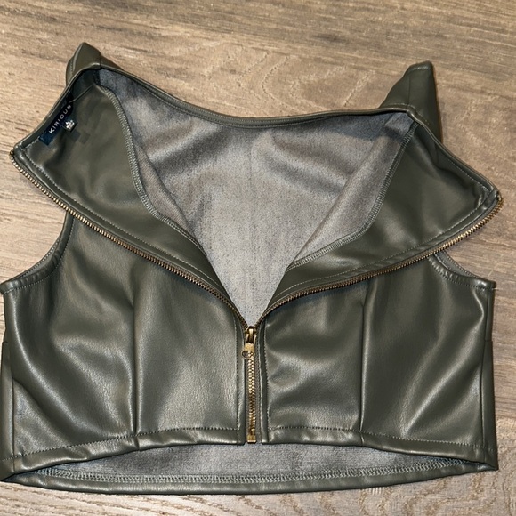 LAST CHANCE Dark Olive Vegan Leather Crop LAST CHANCE - Picture 5 of 5